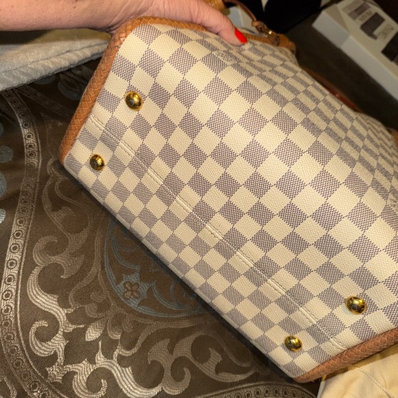 Louis Vuitton Damier Azur Women's Bag - Picture 4 of 9